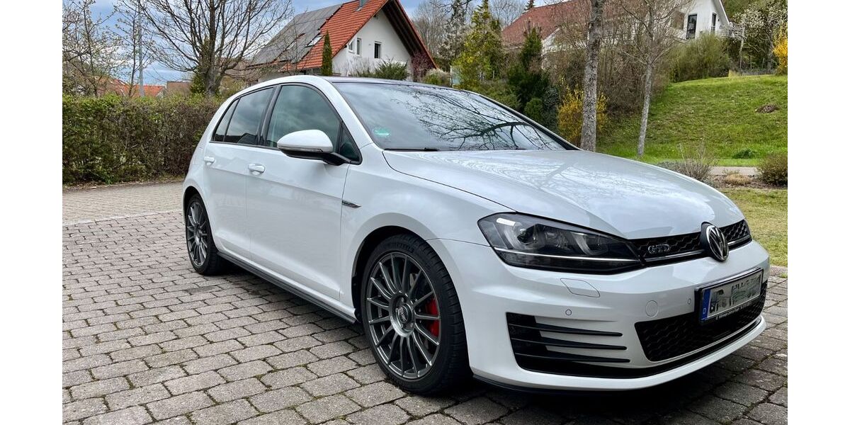 VW Golf 165.000 km 14.999 &euro; Kirchheim unter Teck 73230