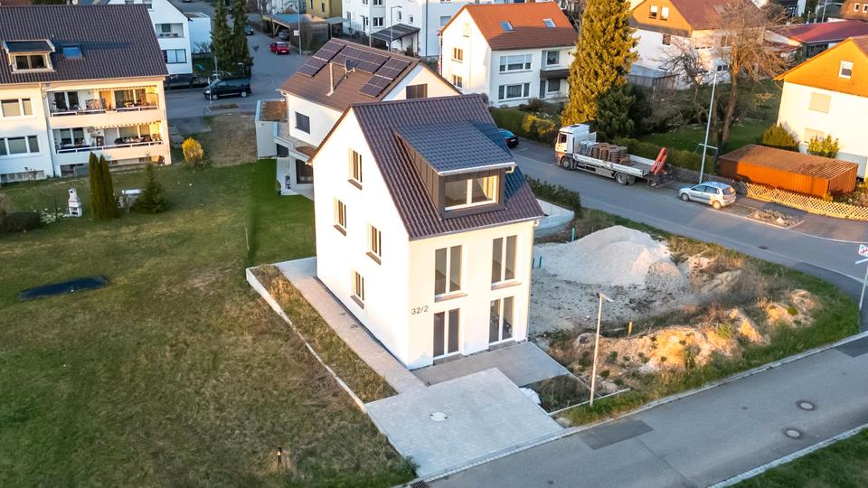 Reihenhaus Göppingen Bruckwasen - 5 Zimmer, 136 m&sup2;, 1.650&euro; | Angebot:26479679