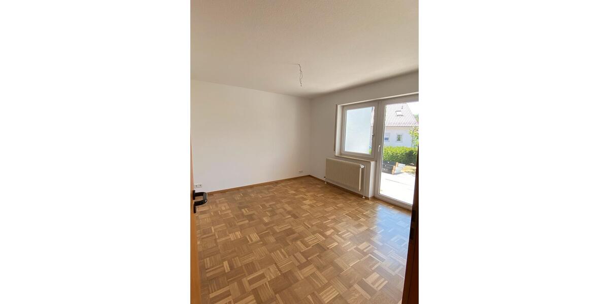 Erdgeschoßwohnung Reichenbach an der Fils - 2.5 Zimmer, 61 m&sup2;, 790&euro; | Angebot:27620147