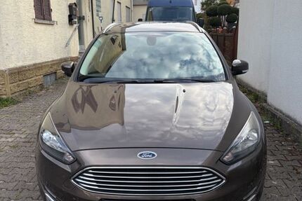 Ford Focus 91.000 km 10.000 &euro; Waldstetten 73550