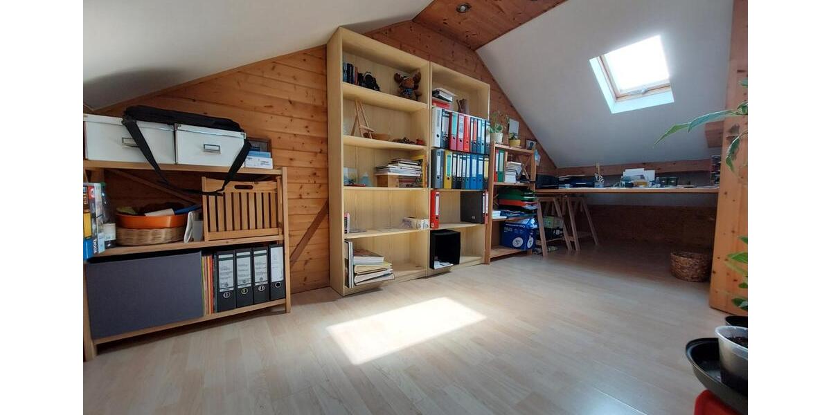 Einfamilienhaus Hülben - 5 Zimmer, 100 m&sup2;, 246.000&euro; | Angebot:25902739