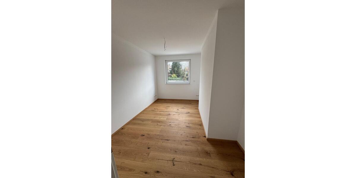 Etagenwohnung Plüderhausen - 4 Zimmer, 106 m&sup2;, 1.300&euro; | Angebot:25234405