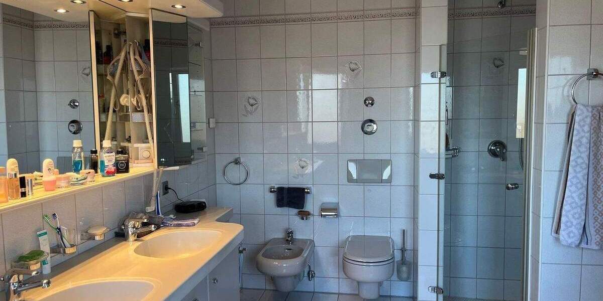 Mehrfamilienhaus, Wohnhaus Nürtingen Oberensingen - 1 Zimmer, 234 m&sup2;, 1.090.000&euro; | Angebot:25958506