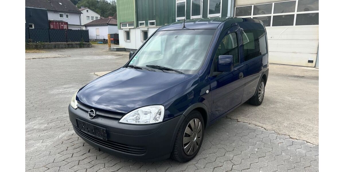 Opel Combo 225.521 km 2.499 &euro; Uhingen 73066