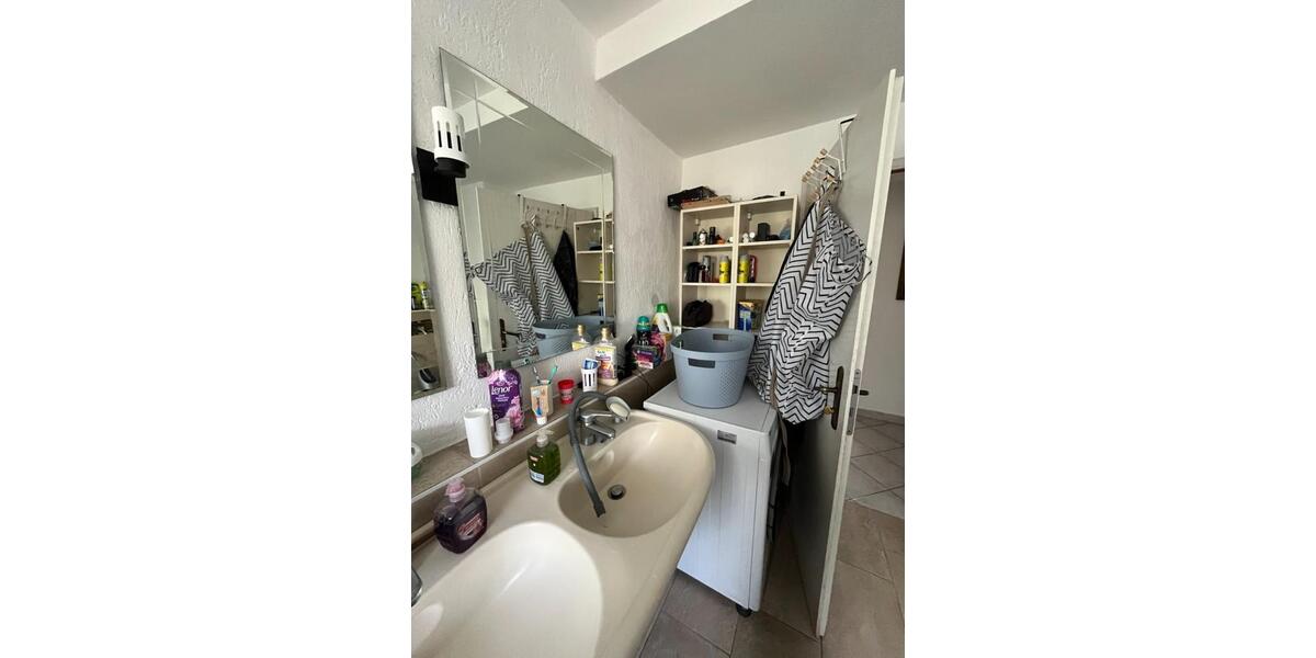 Etagenwohnung Lorch - 3 Zimmer, 96 m&sup2;, 880&euro; | Angebot:25216173