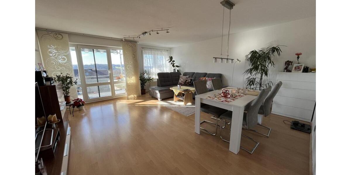 Etagenwohnung Reichenbach an der Fils - 3 Zimmer, 81 m&sup2;, 920&euro; | Angebot:25407830
