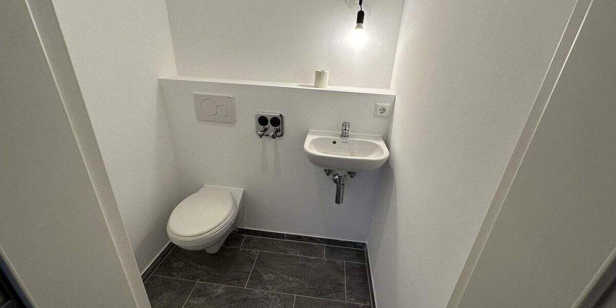 Gewerbeobjekt Esslingen Oberesslingen - 650&euro; | Angebot:25801785