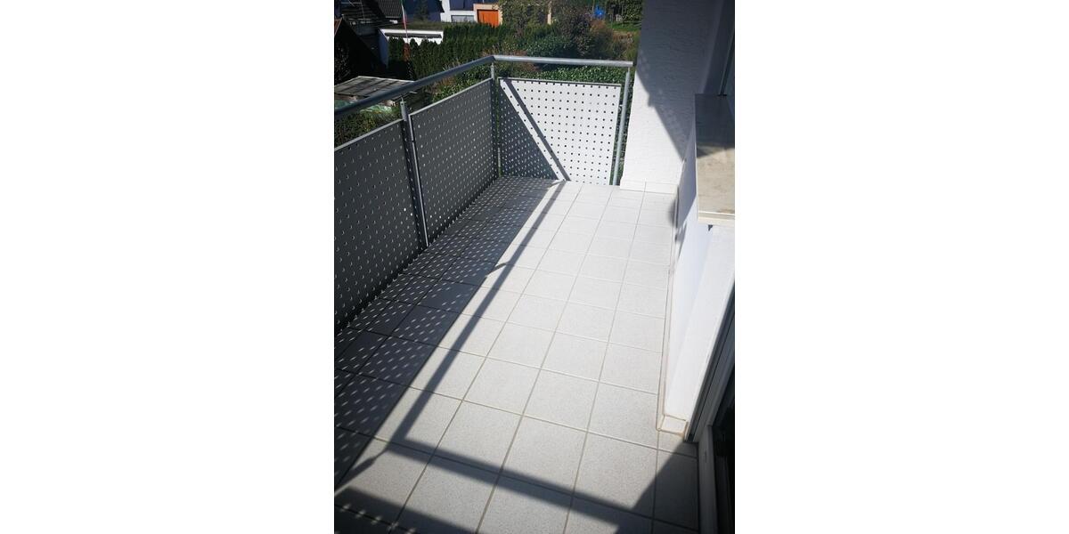 Etagenwohnung Weinstadt - 3 Zimmer, 73 m&sup2;, 935&euro; | Angebot:25979000