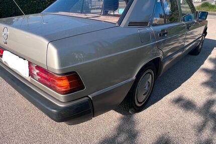 Mercedes-Benz 190 213.000 km 5.990 &euro; Lorch (Württemberg) 73547