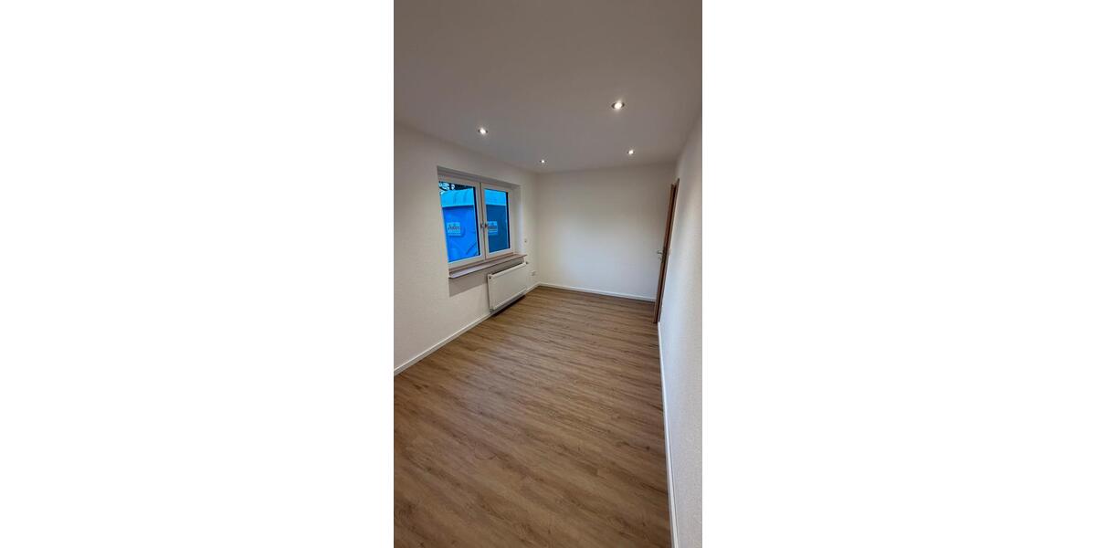 Erdgeschoßwohnung Mutlangen - 4 Zimmer, 110 m&sup2;, 1.300&euro; | Angebot:25843420