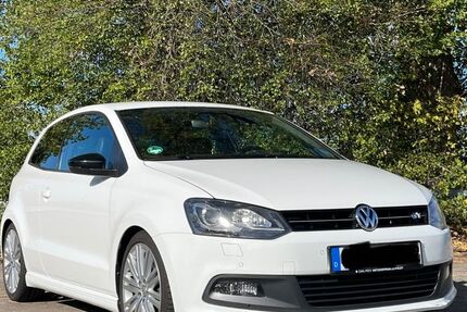 VW Polo 104.600 km 11.950 &euro; Göppingen 73037