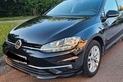 VW Golf 124.300 km 13.999 &euro; Eislingen 73054