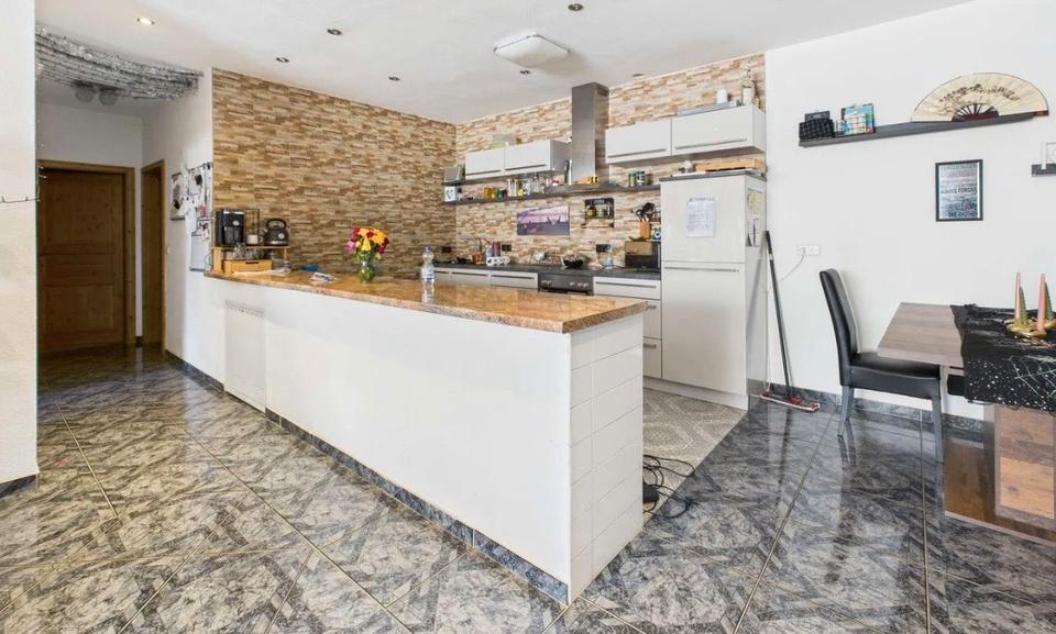 Etagenwohnung Eislingen (Fils) - 4 Zimmer, 108 m&sup2;, 1.350&euro; | Angebot:25965647