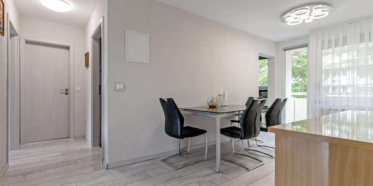 Etagenwohnung Nürtingen - 3.5 Zimmer, 92 m&sup2;, 295.000&euro; | Angebot:25723811