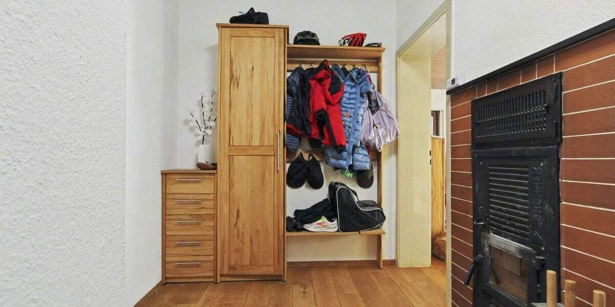 Einfamilienhaus Uhingen Baiereck - 6 Zimmer, 320.000&euro; | Angebot:25867132