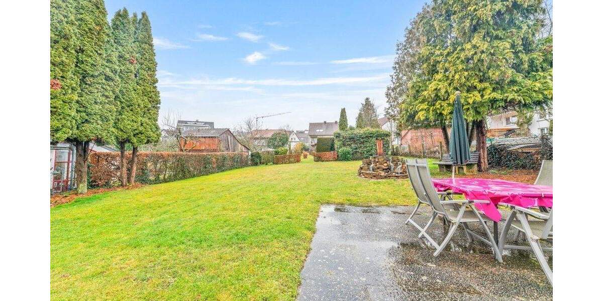 Mehrfamilienhaus, Wohnhaus Rechberghausen - 7 Zimmer, 151 m&sup2;, 550.000&euro; | Angebot:25796267