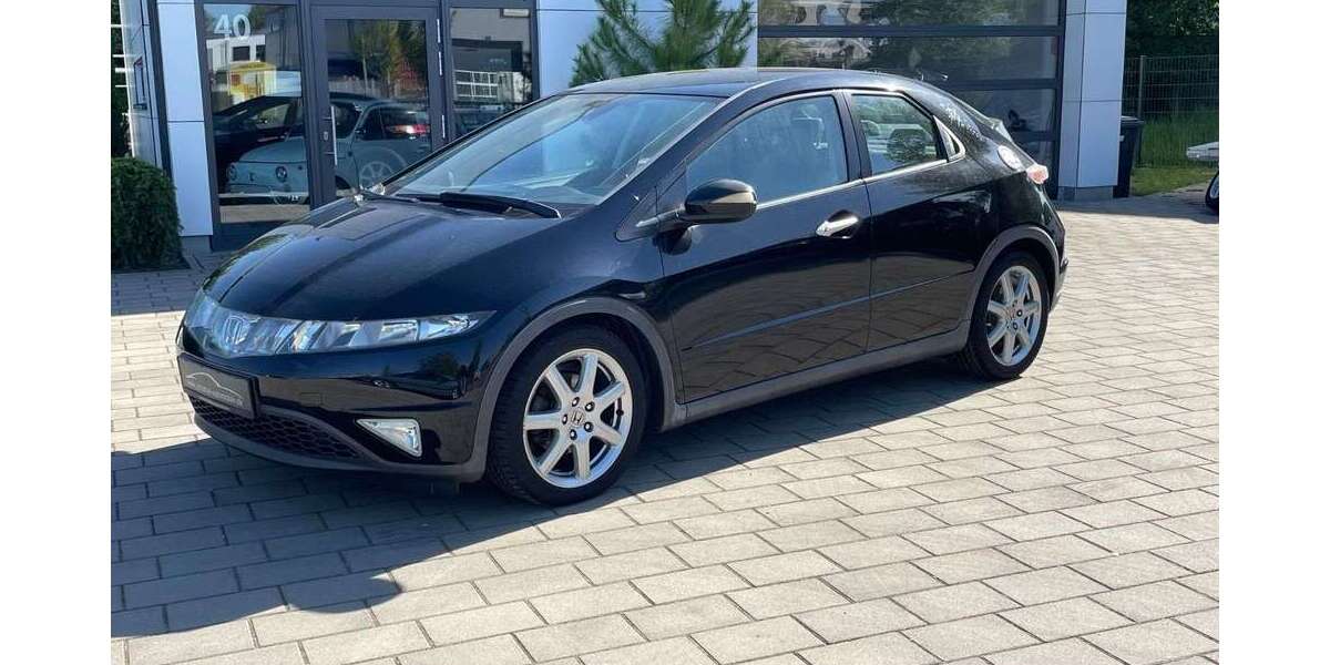 Honda Civic 77.350 km 7.999 &euro; Urbach 73660