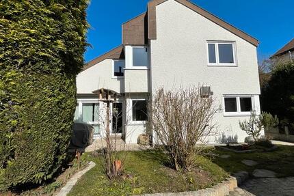 Haus Schorndorf - 5 Zimmer, 133 m&sup2;, 585.000&euro; | Angebot:26062940