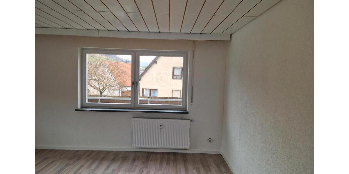 Etagenwohnung Deggingen - 1 Zimmer, 88 m&sup2;, 1.050&euro; | Angebot:25654066