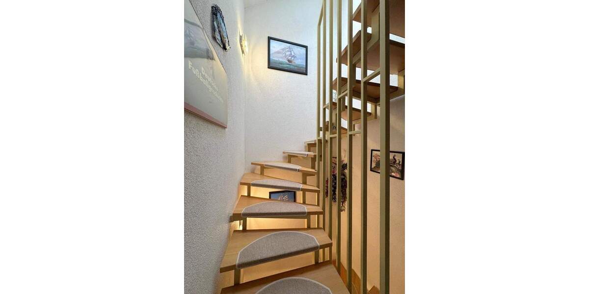 Reihenmittelhaus Schwäbisch Gmünd Hussenhofen - 4 Zimmer, 136 m&sup2;, 367.000&euro; | Angebot:25743977