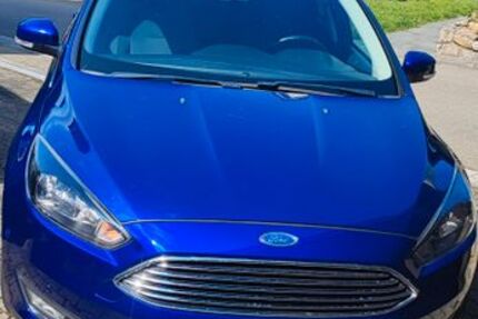 Ford Focus 215.000 km 6.800 &euro; Auenwald 71549