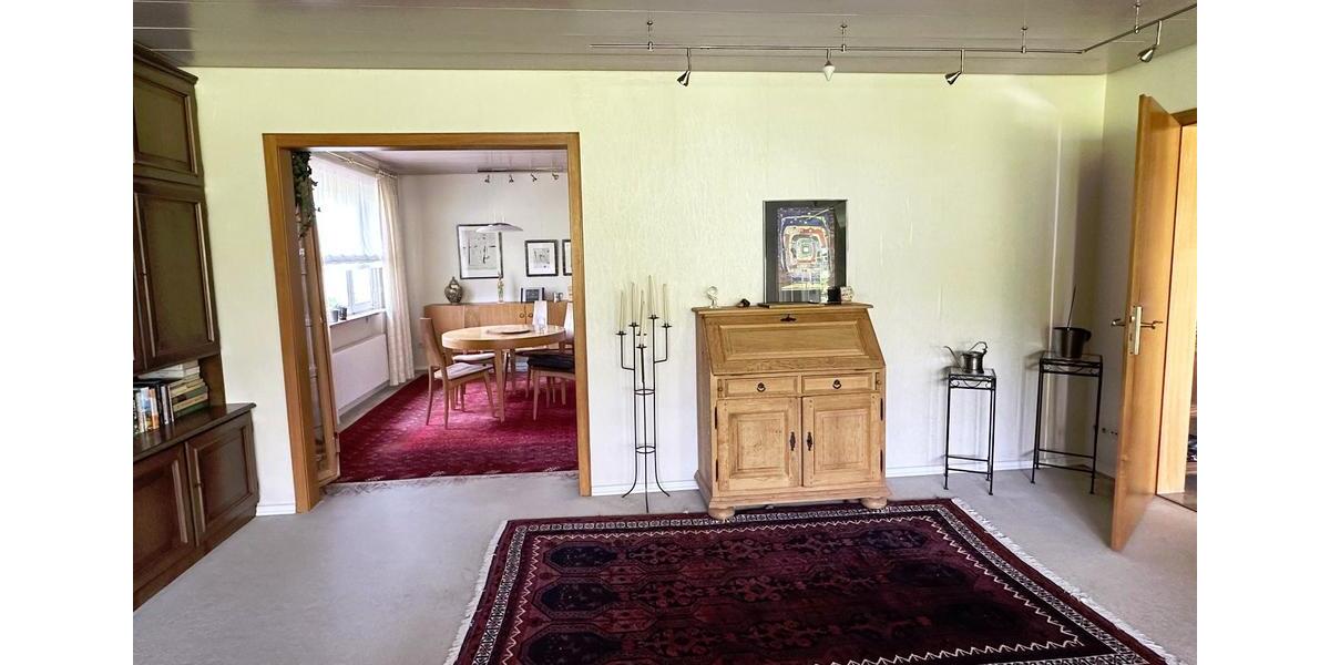 Bungalow Göppingen Faurndau - 7 Zimmer, 177 m&sup2;, 740.000&euro; | Angebot:27024105