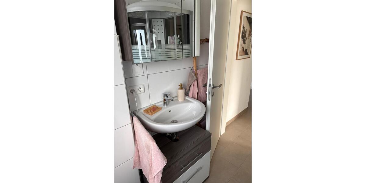 Dachgeschoßwohnung Plüderhausen - 2 Zimmer, 47 m&sup2;, 900&euro; | Angebot:27576635