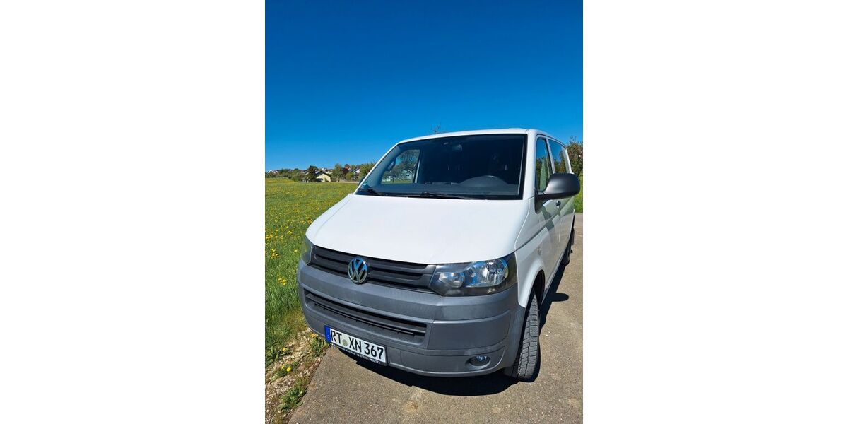 VW T5 Transporter 384.000 km 8.700 &euro; Grabenstetten 72582