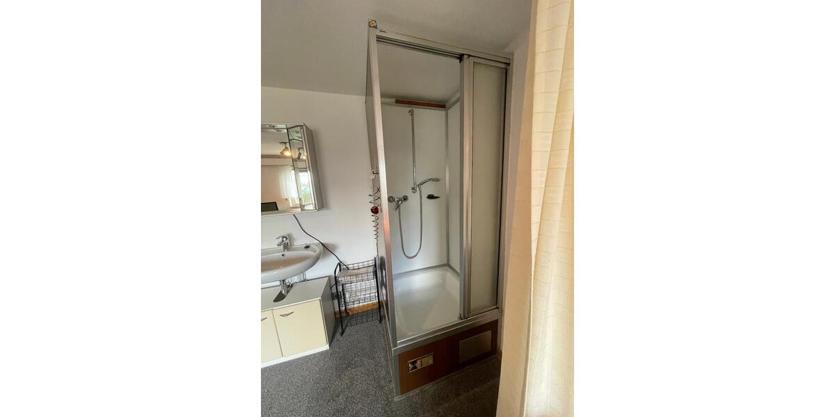 Etagenwohnung Nürtingen - 1 Zimmer, 20 m&sup2;, 380&euro; | Angebot:26045345