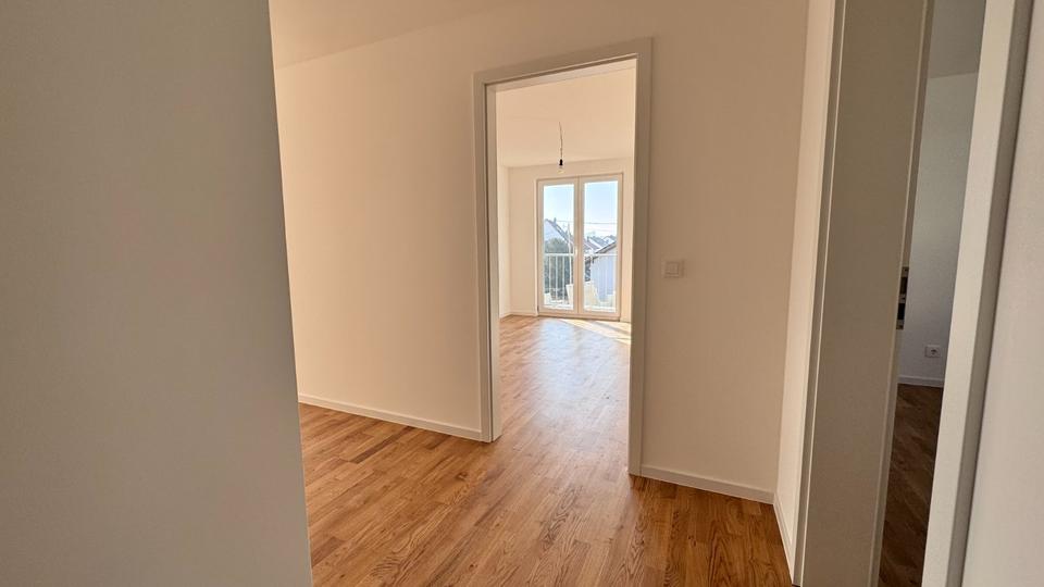 Etagenwohnung Nellingen - 4 Zimmer, 115 m&sup2;, 2.050&euro; | Angebot:24429320