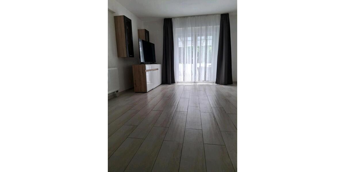 Erdgeschoßwohnung Göppingen - 4 Zimmer, 90 m&sup2;, 440.000&euro; | Angebot:27118155