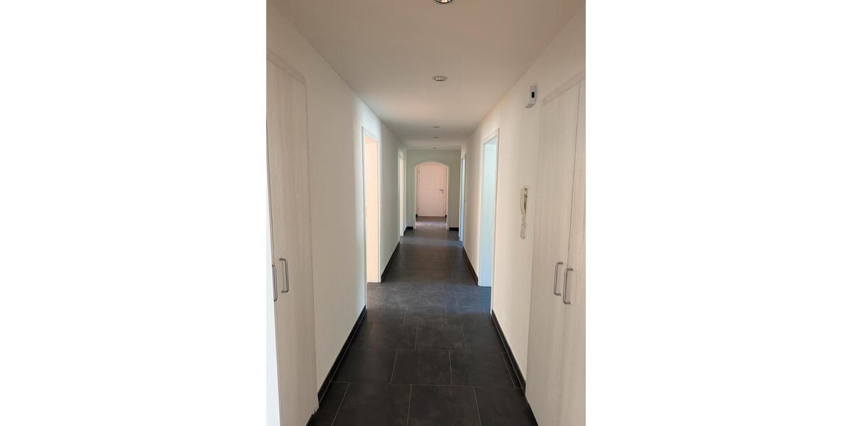 Etagenwohnung Bad Überkingen - 5 Zimmer, 140 m&sup2;, 399.000&euro; | Angebot:26975995