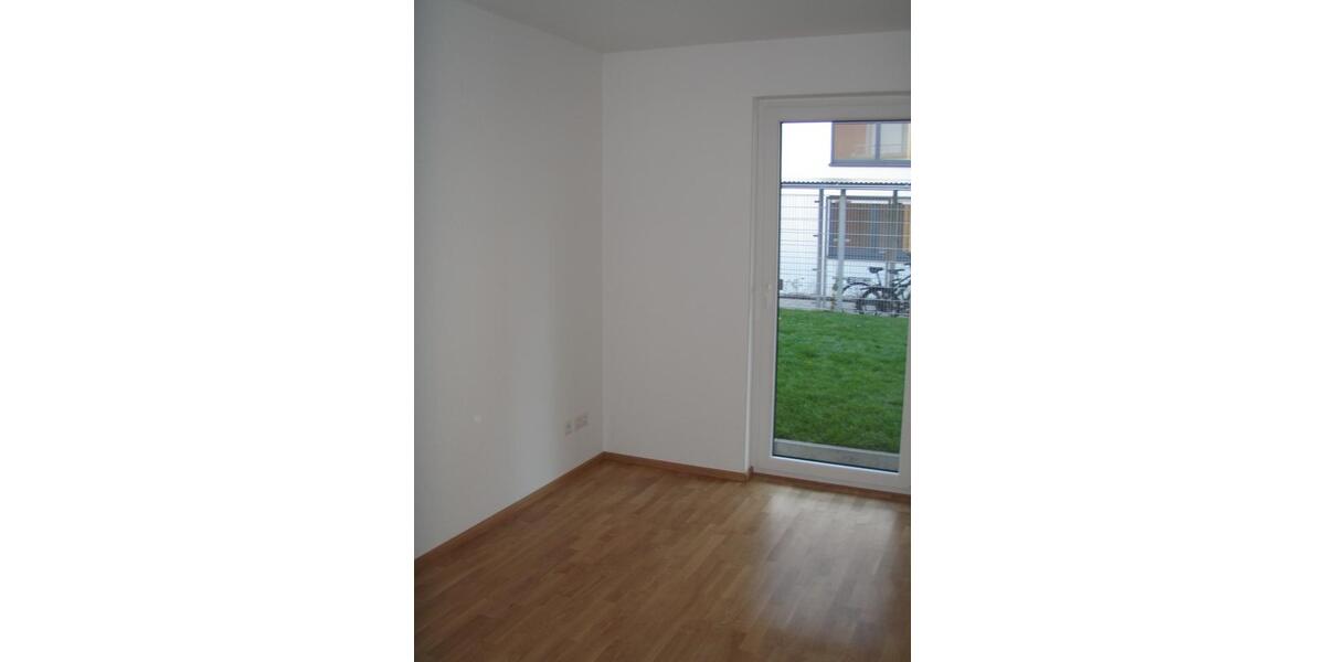 Erdgeschoßwohnung Korb - 4 Zimmer, 104 m&sup2;, 1.370&euro; | Angebot:25540139