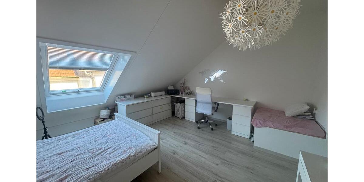 Reihenhaus Schwäbisch Gmünd - 5 Zimmer, 141 m&sup2;, 2.100&euro; | Angebot:27572536