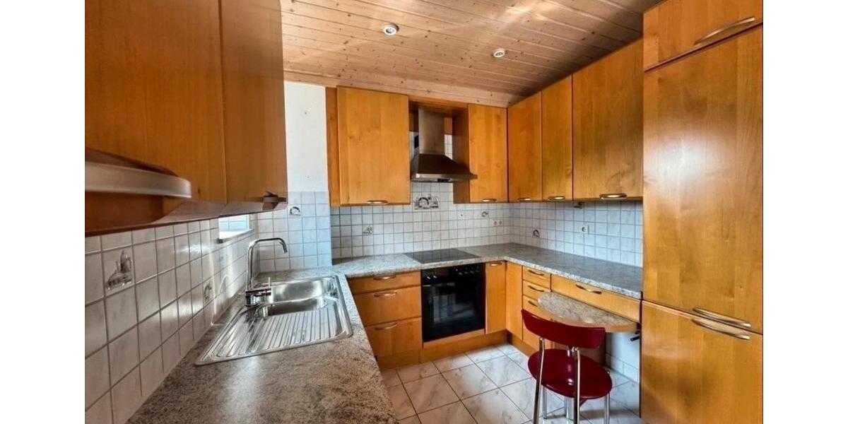 Etagenwohnung Nürtingen - 3.5 Zimmer, 72 m&sup2;, 900&euro; | Angebot:26681920