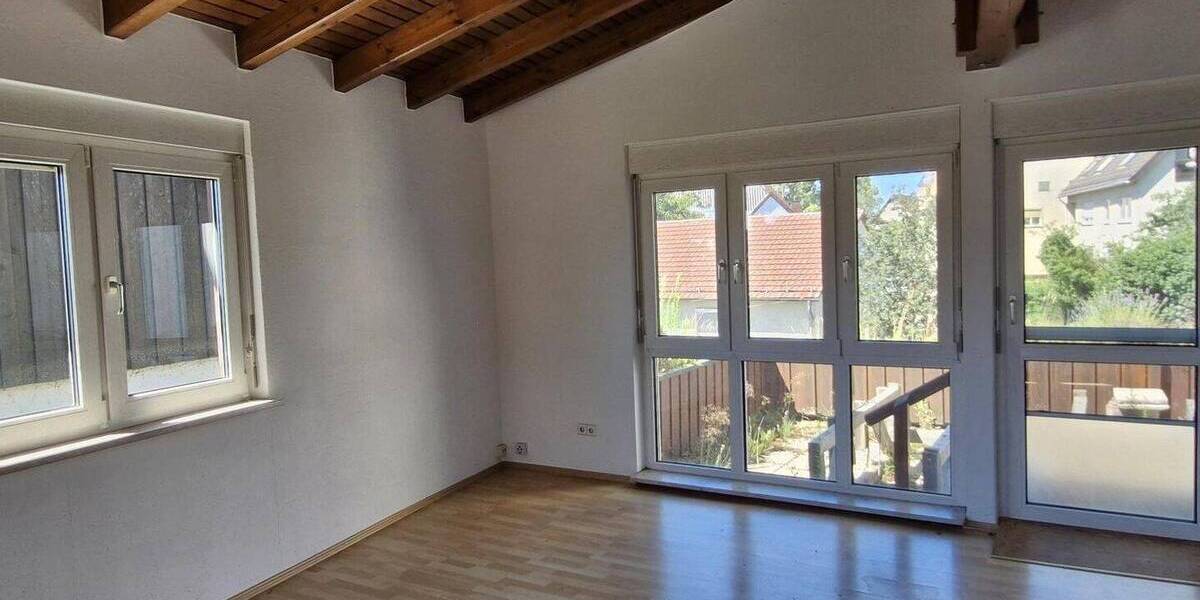 Einfamilienhaus Börtlingen - 9 Zimmer, 227 m&sup2;, 385.000&euro; | Angebot:25802742