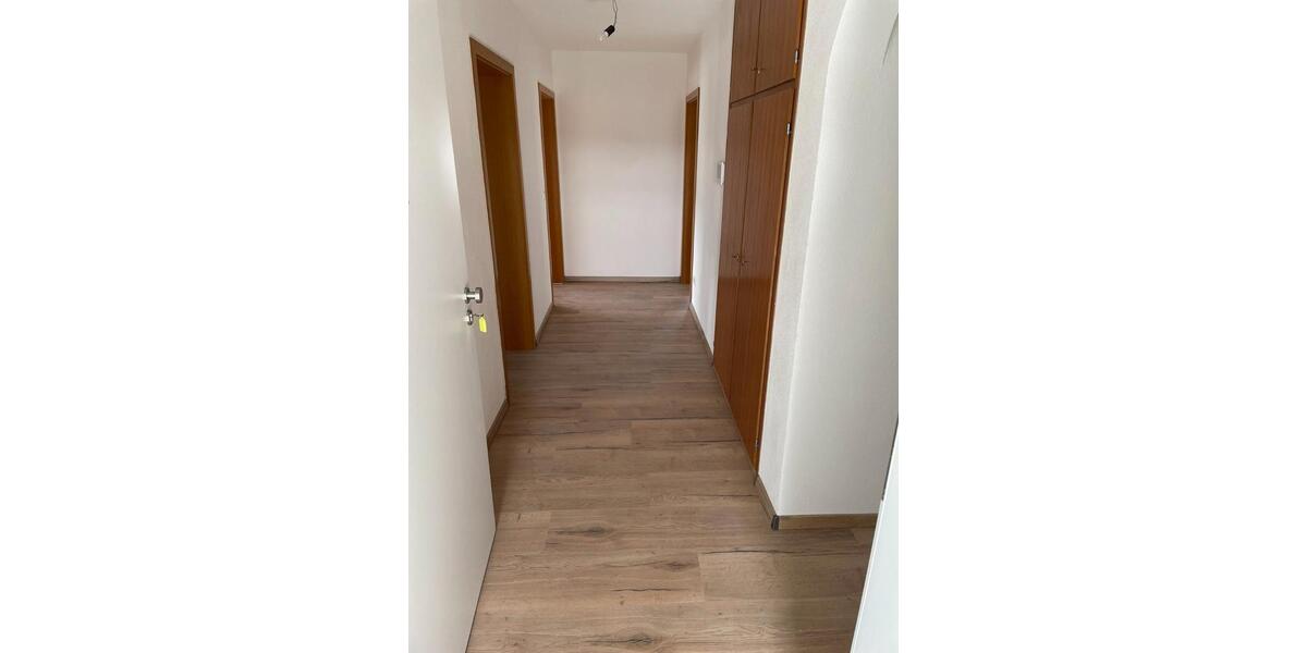 Etagenwohnung Lonsee - 3 Zimmer, 73 m&sup2;, 840&euro; | Angebot:25965658