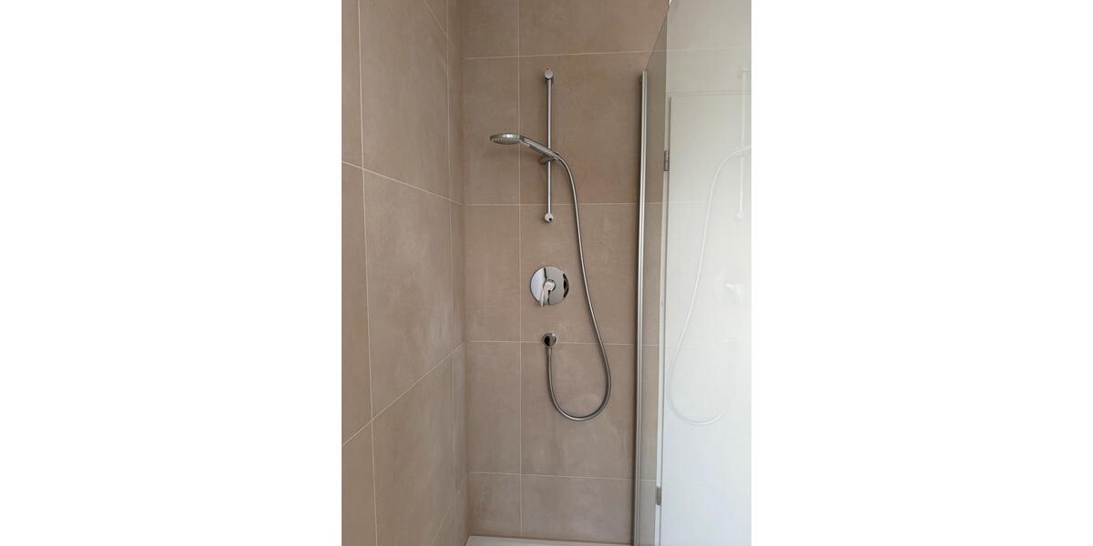 Etagenwohnung Essingen - 4 Zimmer, 92 m&sup2;, 1.250&euro; | Angebot:25298780