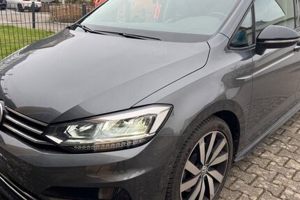VW Touran 99.500 km 22.000 &euro; Schwaikheim 71409