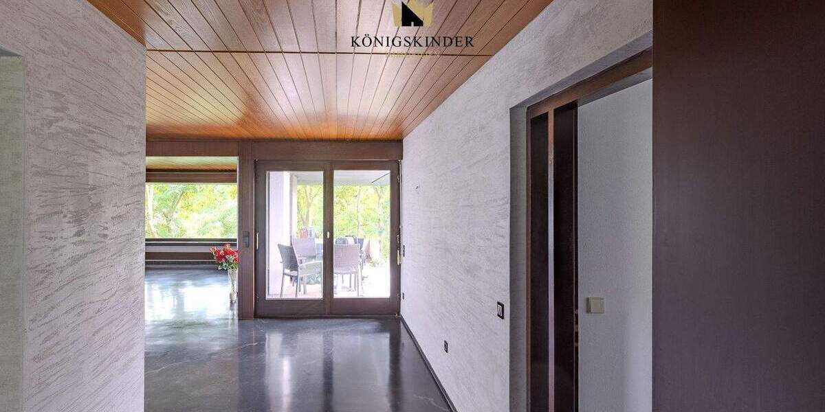 Einfamilienhaus Schwäbisch Gmünd Hussenhofen - 8 Zimmer, 282 m&sup2;, 799.000&euro; | Angebot:25770783