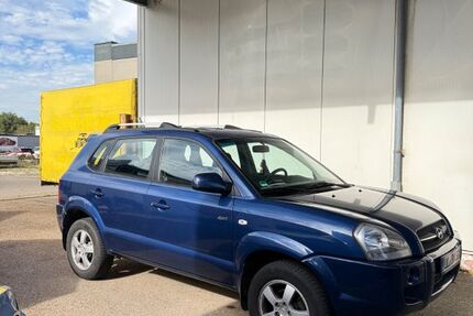 Hyundai TUCSON 174.000 km 4.999 &euro; Geislingen 73312