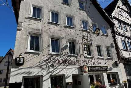 Haus Bad Urach - 18 Zimmer, 342 m&sup2;, 1.085.000&euro; | Angebot:25568990