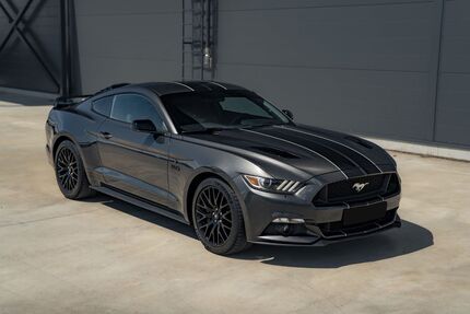 Ford Mustang 88.000 km 31.900 &euro; Iggingen 73574