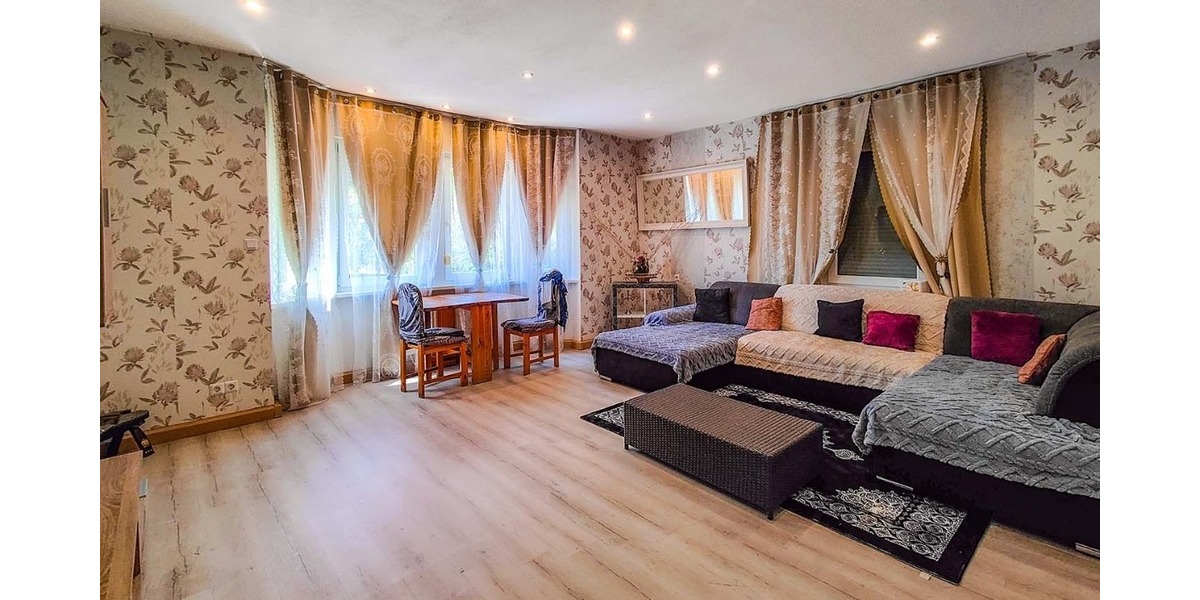 Mehrfamilienhaus in Bad Urach zu verkaufen. - Mehrfamilienhaus, Wohnhaus Bad Urach | Angebot:24691028