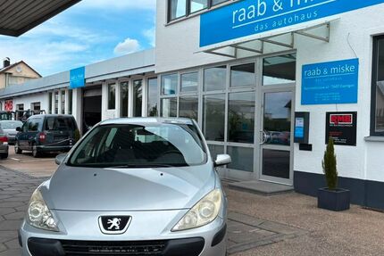 Peugeot 307 189.200 km 990 &euro; Essingen 73457