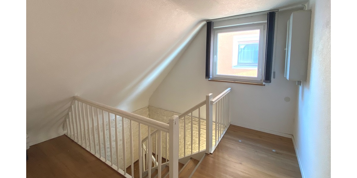 Pflegeleichtes Eigenheim mit Charme in NellingenAlb, ideal für Paare - Einfamilienhaus Nellingen Nellingen | Angebot:25902409