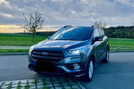 Ford Kuga 72.894 km 15.990 &euro; Hattenhofen 73110
