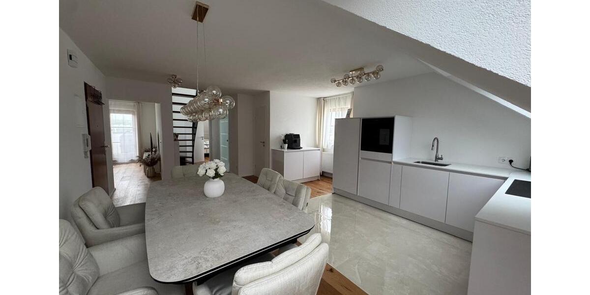 Maisonettenwohnung Salach - 3.5 Zimmer, 94 m&sup2;, 329.000&euro; | Angebot:25178397