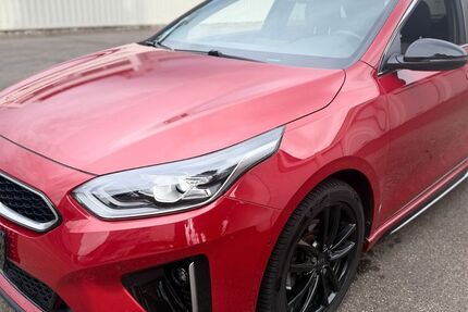 Kia ceed / Ceed 115.000 km 14.899 &euro; Fellbach bei Stuttgart 70736