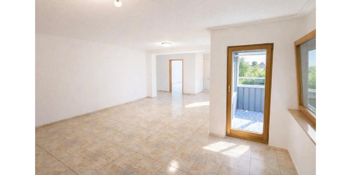 Etagenwohnung Uhingen - 3 Zimmer, 90 m&sup2;, 1.300&euro; | Angebot:25922230